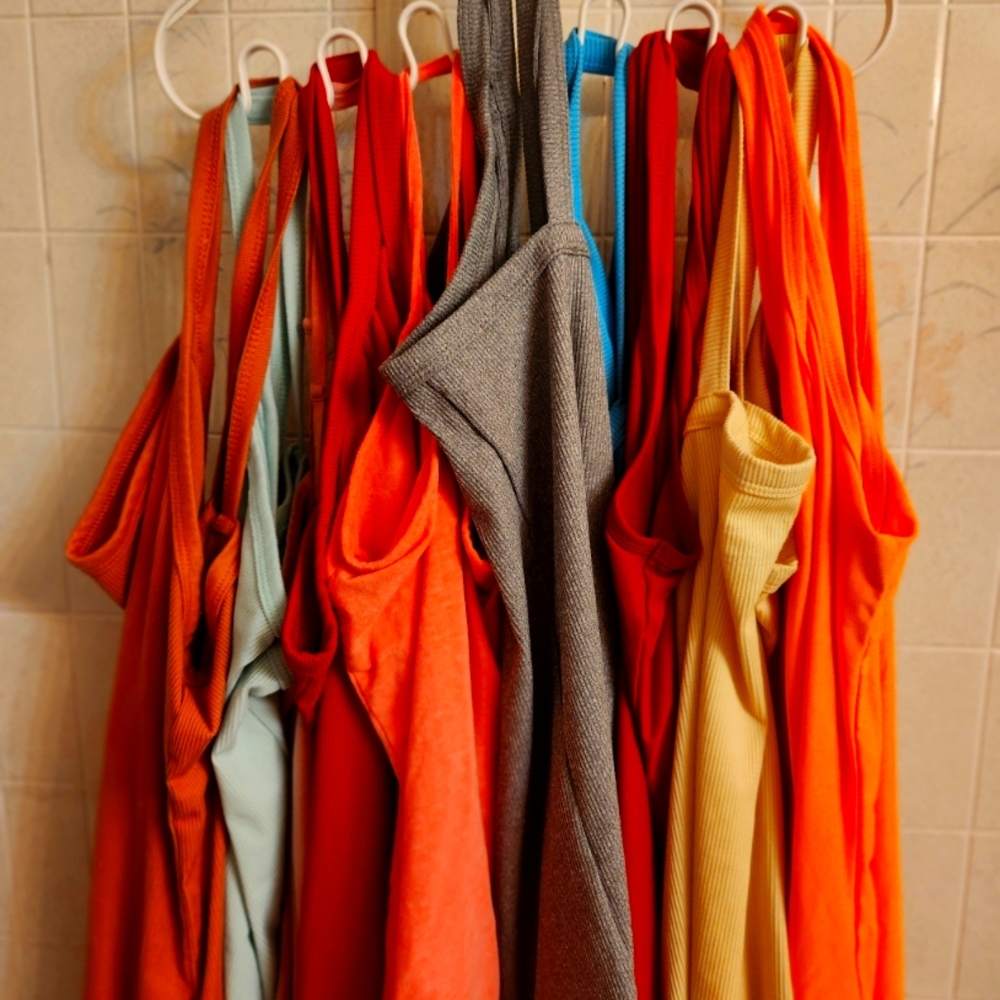 10 tank tops